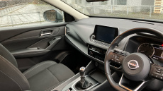 Nissan Qashqai 1.3 DiG-T MH Acenta Premium 5dr Petrol Hatchback